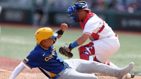 Cuba vence a Colombia 7-4 en el VI Clásico Mundial