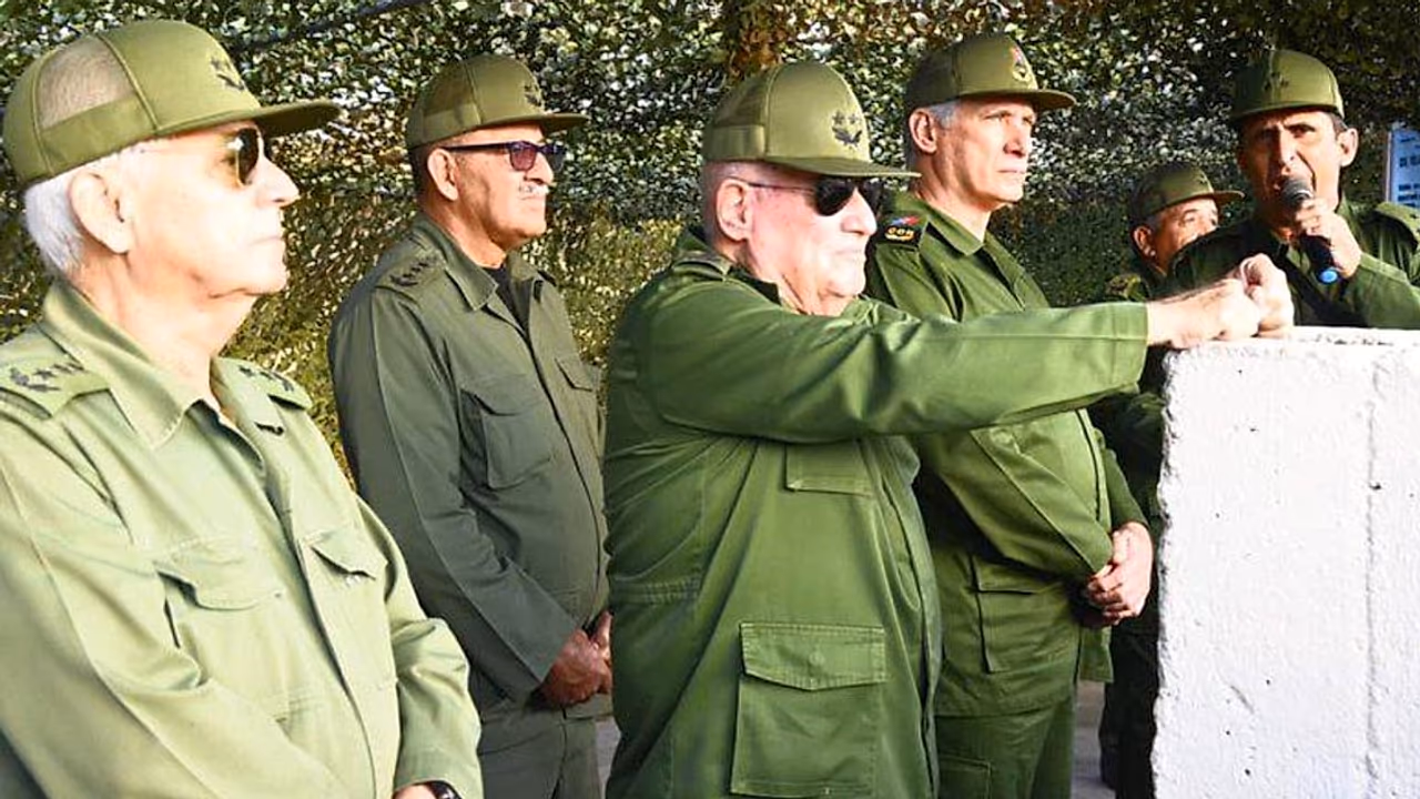 Expertos analizan futuro del régimen cubano tras cambios en Venezuela