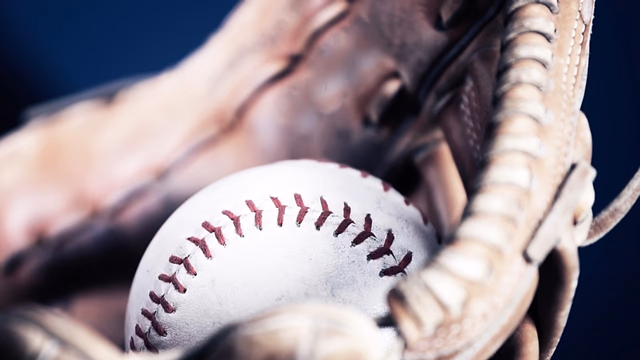 Catorce cubanos podrían ser titulares en Grandes Ligas