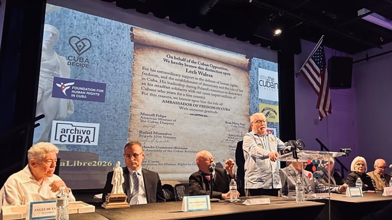 Walesa advierte sobre retos en transición cubana