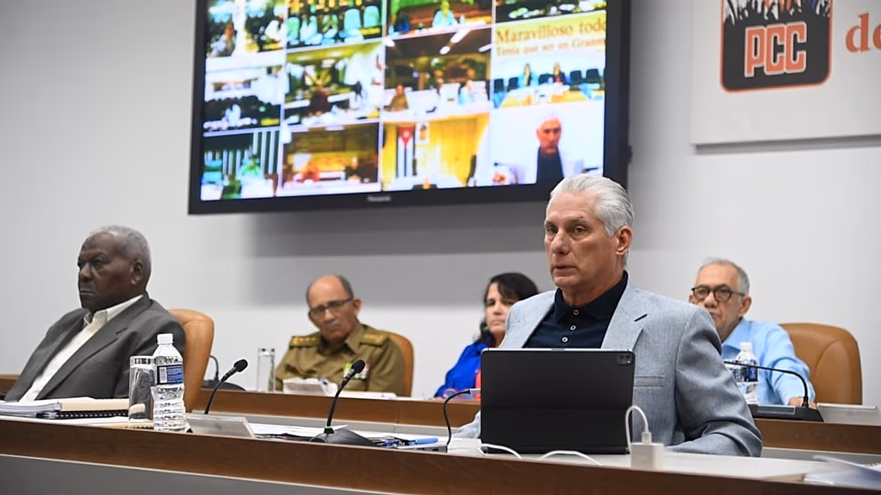 Justicia de EE.UU. investiga a líderes cubanos por crímenes