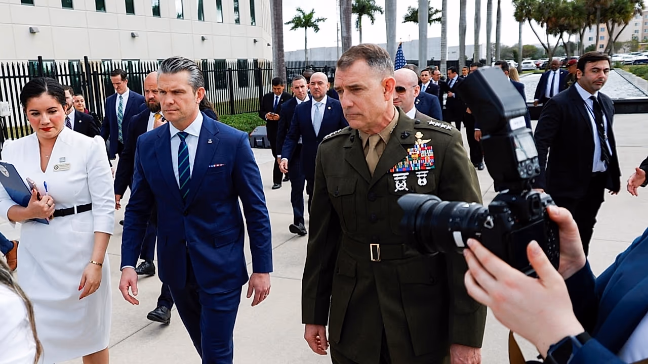 EEUU descarta planes de invasión a Cuba, afirma Donovan