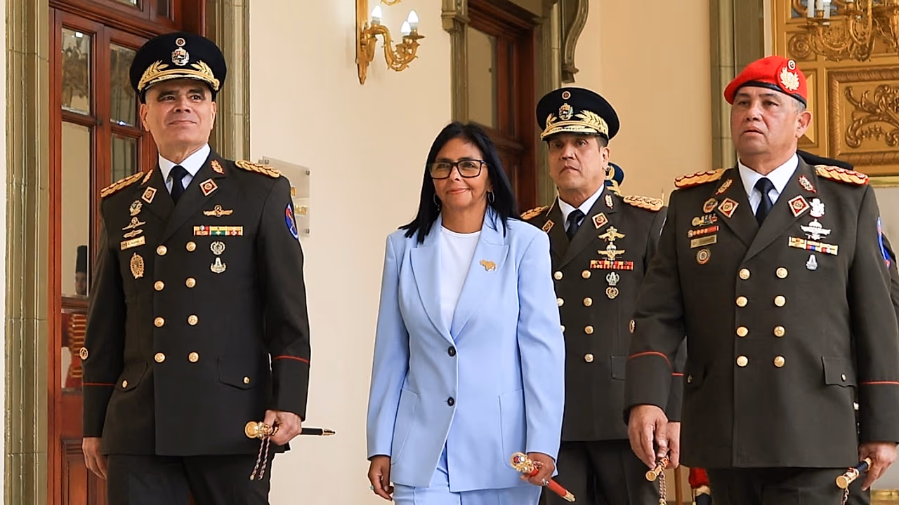 EEUU levanta sanciones a Delcy Rodríguez, líder venezolana