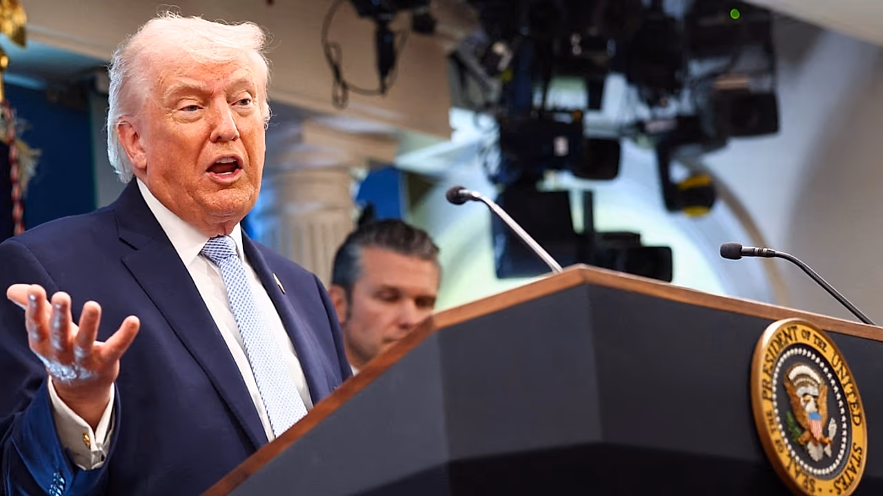 Trump suspende bombardeos a Irán y avanza en acuerdo de paz