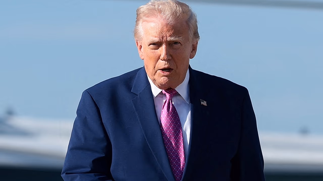 Trump critica al régimen iraní por negociaciones