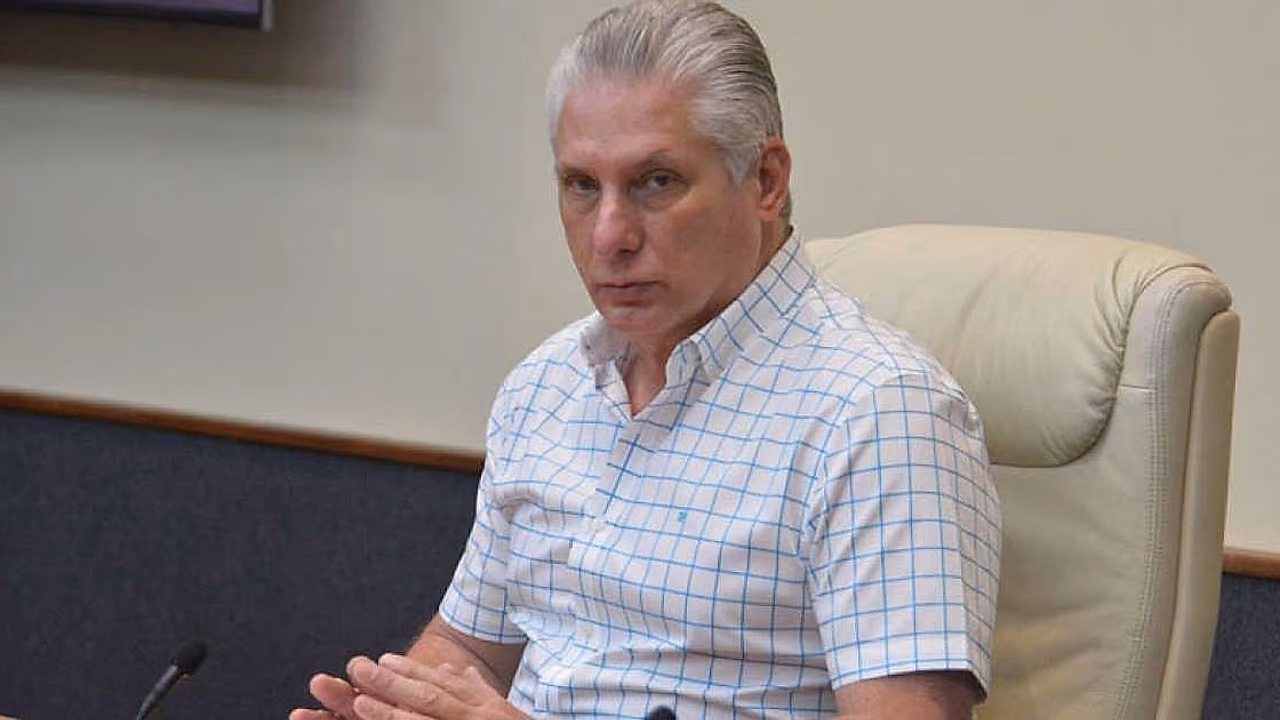Cubanos replican a Díaz-Canel por las cazuelas
