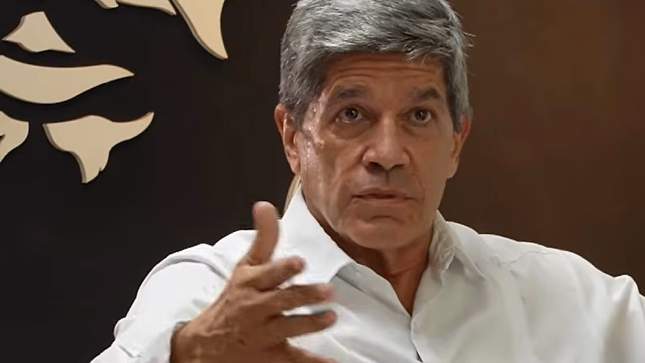 EE.UU. aprieta y el régimen cubano desafía