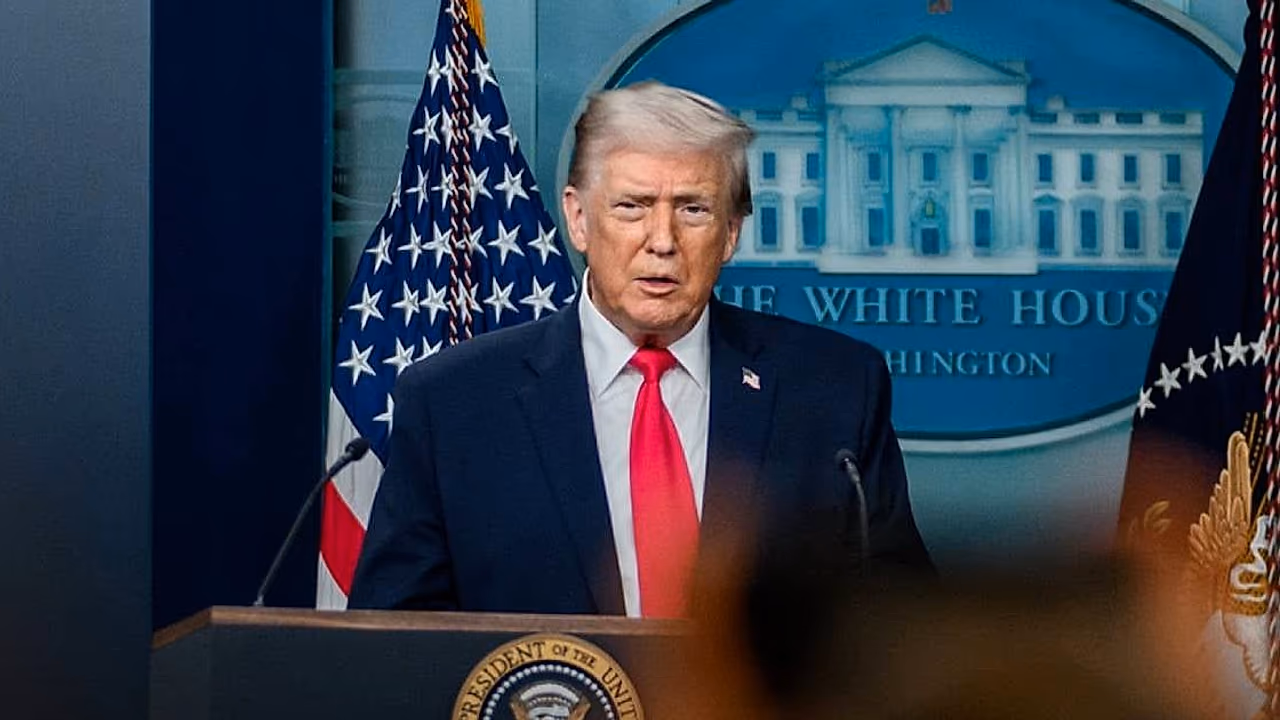 Trump califica a Cuba como una nación fallida